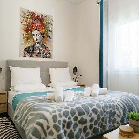 Artzy Petit Apartment Close To The Center Candia Esterno foto