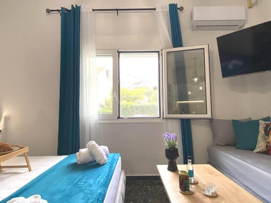 Artzy Petit Apartment Close To The Center Candia Esterno foto